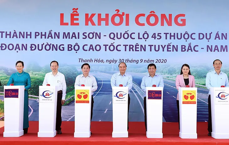 Khởi công 3 dự án cao tốc Bắc - Nam: Cú hích lớn cho nền kinh tế - Ảnh 1. Khởi công 3 dự án cao tốc Bắc - Nam: Cú hích lớn cho nền kinh tế - Ảnh 1.