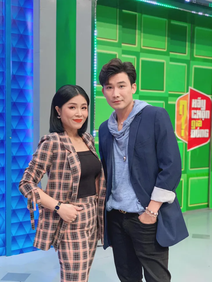 Dẫn Hãy chọn giá đúng, MC Hoàng Linh được là chính mình - Ảnh 7.
