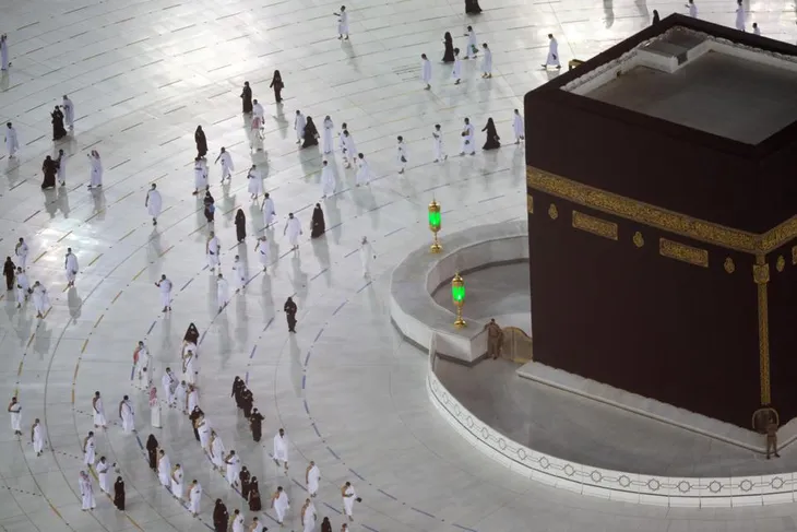 Saudi Arabia cho phép tín đồ hành hương Umrah - Ảnh 1. Saudi Arabia cho phép tín đồ hành hương Umrah - Ảnh 1.