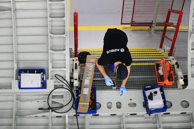 Airbus dự kiến cắt giảm 15.000 việc làm - Ảnh 1. Airbus dự kiến cắt giảm 15.000 việc làm - Ảnh 1.