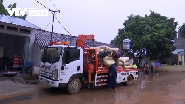 Mưa lớn kỷ lục trong hơn 50 năm qua ở Lào Cai, 1 trẻ bị lũ cuốn trôi - Ảnh 3. Mưa lớn kỷ lục trong hơn 50 năm qua ở Lào Cai, 1 trẻ bị lũ cuốn trôi - Ảnh 3.