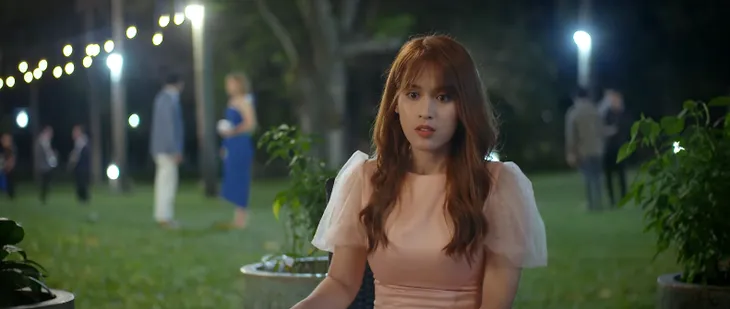 Trói buộc yêu thương - Tập 8: Thanh bắt quả tang Khánh lén lút hẹn hò người yêu cũ - Ảnh 5. Trói buộc yêu thương - Tập 8: Thanh bắt quả tang Khánh lén lút hẹn hò người yêu cũ - Ảnh 5.