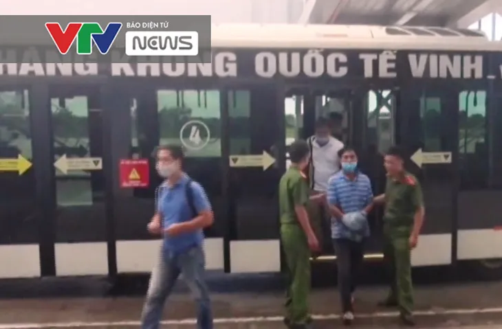 Trốn truy nã sau 28 năm, lấy vợ, sinh con vẫn không thoát - Ảnh 2. Trốn truy nã sau 28 năm, lấy vợ, sinh con vẫn không thoát - Ảnh 2.