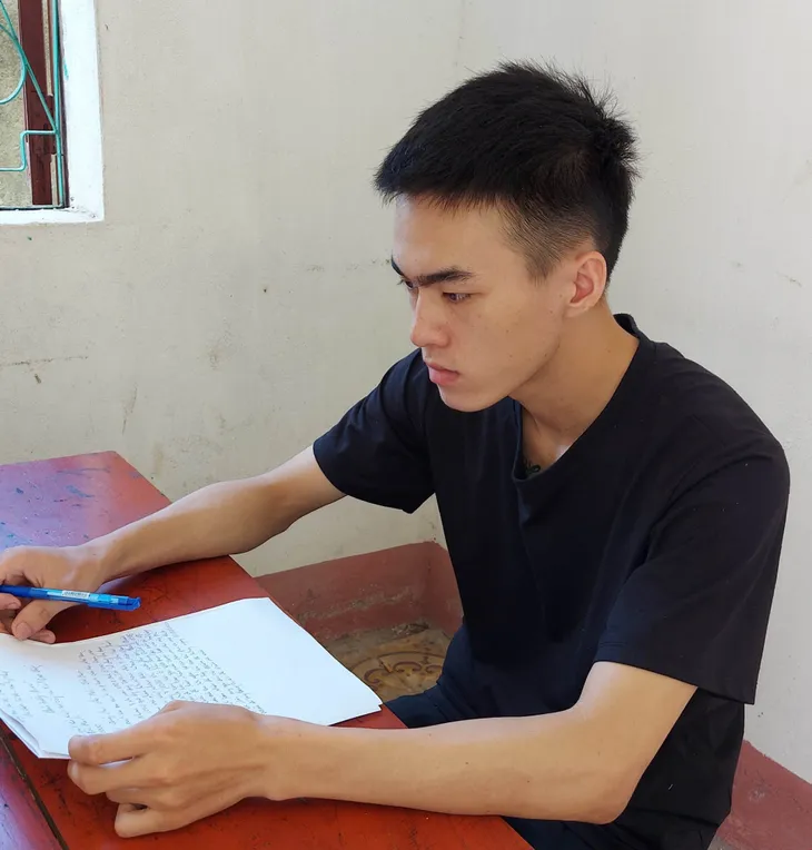 Bắt đối tượng bán người yêu với giá 15 triệu đồng - Ảnh 1.