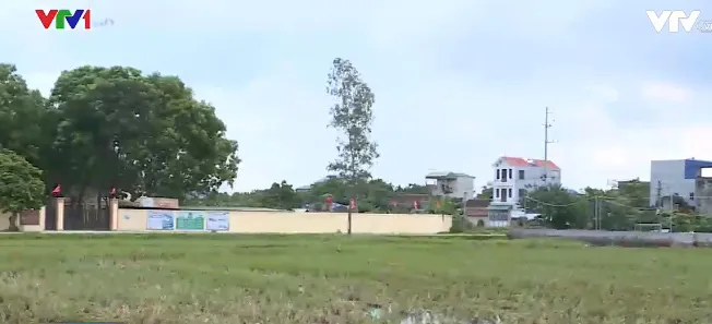 Thực hư cơn sốt đất tại Ứng Hòa sau thông tin xây sân bay? - Ảnh 2. Thực hư cơn sốt đất tại Ứng Hòa sau thông tin xây sân bay? - Ảnh 2.