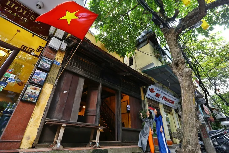 Thăm phố xưa Hà Nội nhớ ghé Nhà cổ 87 Mã Mây - Ảnh 1. Thăm phố xưa Hà Nội nhớ ghé Nhà cổ 87 Mã Mây - Ảnh 1.