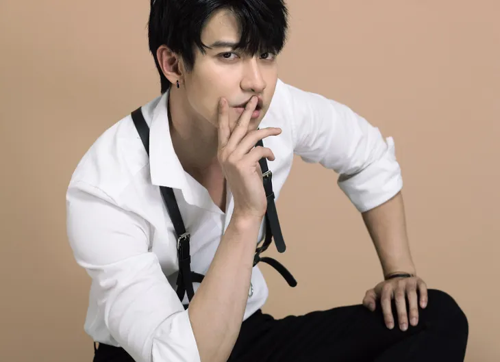 Nam chính Yêu trong đau thương tiết lộ phía sau những cảnh nóng trên phim - Ảnh 5. Nam chính Yêu trong đau thương tiết lộ phía sau những cảnh nóng trên phim - Ảnh 5.
