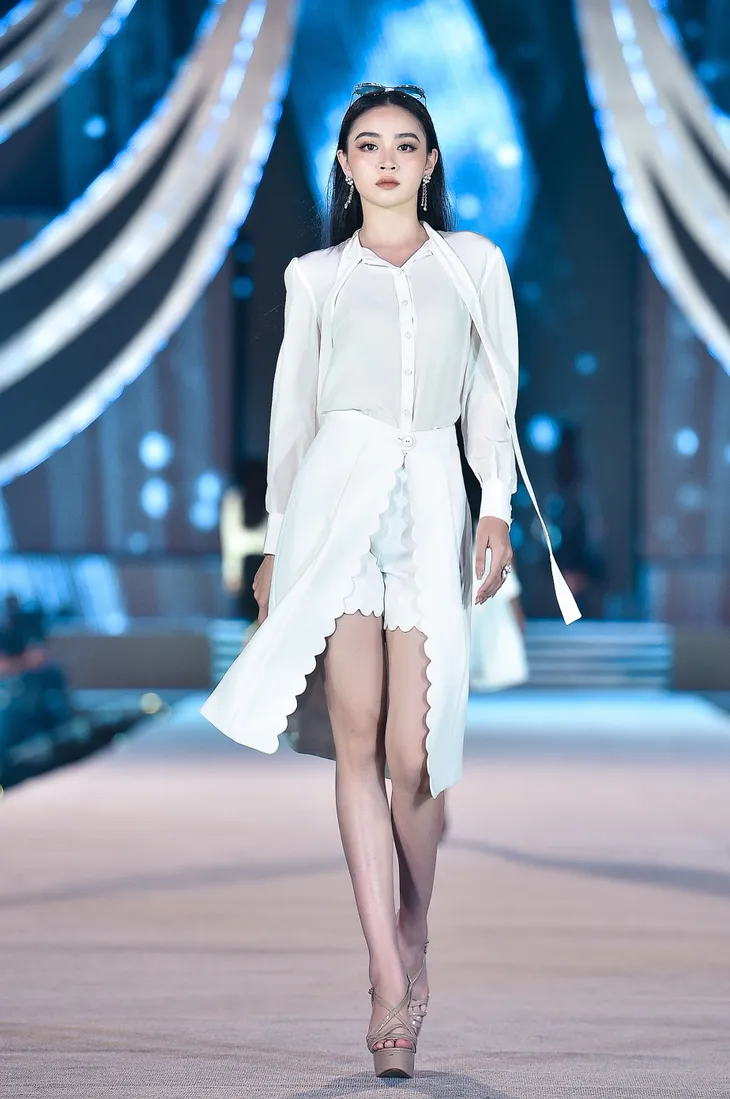 Top 5 Người đẹp Thời trang - Hoa hậu Việt Nam 2020 lộ diện - Ảnh 23. Top 5 Người đẹp Thời trang - Hoa hậu Việt Nam 2020 lộ diện - Ảnh 23.