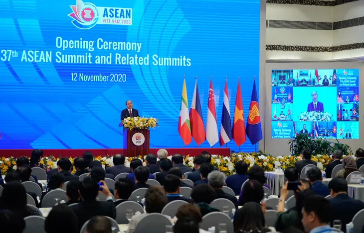 ASEAN nỗ lực cao nhất để đẩy lùi nguy cơ dịch bệnh COVID-19 - Ảnh 1. ASEAN nỗ lực cao nhất để đẩy lùi nguy cơ dịch bệnh COVID-19 - Ảnh 1.