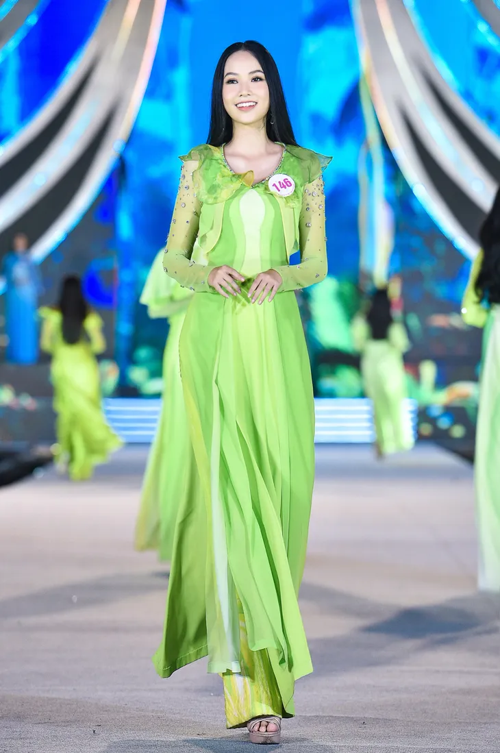 Nhan sắc Top 5 Người đẹp Du lịch - Hoa hậu Việt Nam 2020 - Ảnh 17. Nhan sắc Top 5 Người đẹp Du lịch - Hoa hậu Việt Nam 2020 - Ảnh 17.