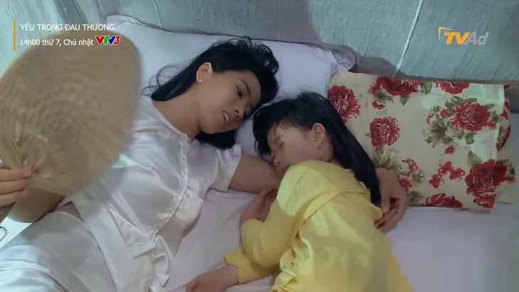 Yêu trong đau thương - Tập 32: Sau khi suýt đâm chết vợ bé, vợ cả trao nụ hôn cho em chồng - Ảnh 5. Yêu trong đau thương - Tập 32: Sau khi suýt đâm chết vợ bé, vợ cả trao nụ hôn cho em chồng - Ảnh 5.