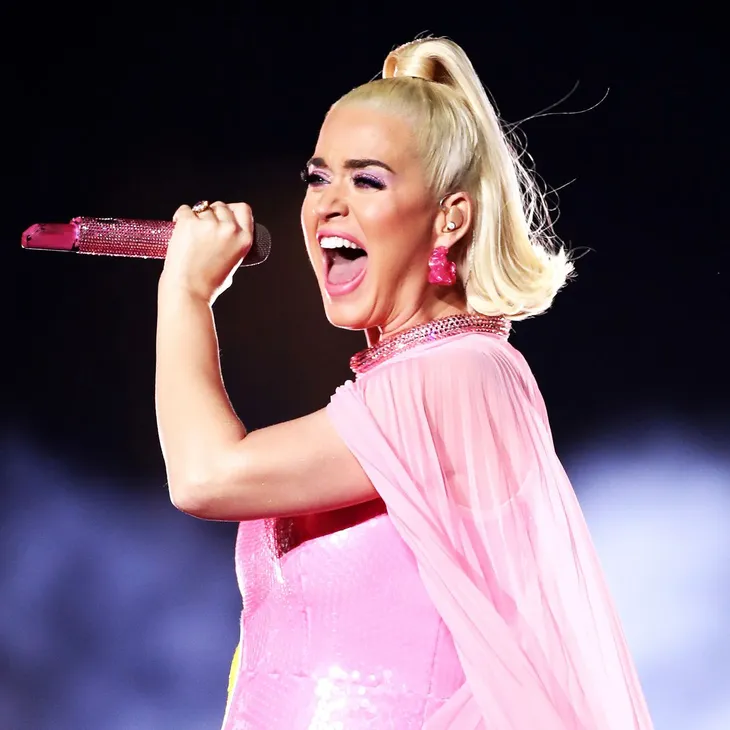 AMAs 2020: Katy Perry sẽ lần đầu trình diễn hậu sinh con - Ảnh 1. AMAs 2020: Katy Perry sẽ lần đầu trình diễn hậu sinh con - Ảnh 1.