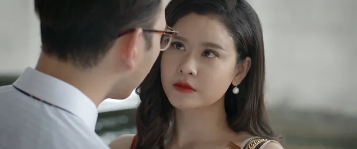 Trói buộc yêu thương - Tập 26: Phương dùng kết quả khám nam học để tống tình Tiến - Ảnh 14. Trói buộc yêu thương - Tập 26: Phương dùng kết quả khám nam học để tống tình Tiến - Ảnh 14.