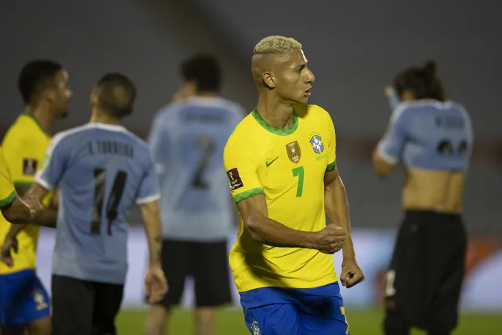 ĐT Uruguay 0-2 ĐT Brazil: Nối dài mạch toàn thắng, Brazil vững ngôi đầu - Ảnh 2. ĐT Uruguay 0-2 ĐT Brazil: Nối dài mạch toàn thắng, Brazil vững ngôi đầu - Ảnh 2.