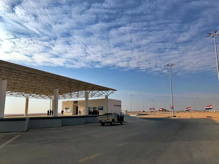 Iraq và Saudi Arabia mở lại cửa khẩu biên giới sau 3 thập kỷ - Ảnh 1. Iraq và Saudi Arabia mở lại cửa khẩu biên giới sau 3 thập kỷ - Ảnh 1.