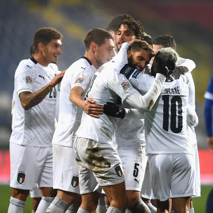 Kết quả Nations League sáng 19/11: ĐT Hà Lan 2-1 ĐT Ba Lan, ĐT Anh 4-0 ĐT Iceland, ĐT Italia 2-0 ĐT Bosnia và Herzegovina - Ảnh 3. Kết quả Nations League sáng 19/11: ĐT Hà Lan 2-1 ĐT Ba Lan, ĐT Anh 4-0 ĐT Iceland, ĐT Italia 2-0 ĐT Bosnia và Herzegovina - Ảnh 3.