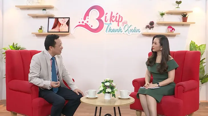 Khánh Huyền tiết lộ bí kíp thần thánh để làn da tươi trẻ - Ảnh 2. Khánh Huyền tiết lộ bí kíp thần thánh để làn da tươi trẻ - Ảnh 2.