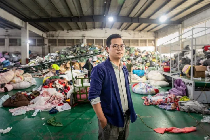 Trung Quốc đau đầu với bài toán tái chế quần áo cũ - Ảnh 7. Trung Quốc đau đầu với bài toán tái chế quần áo cũ - Ảnh 7.