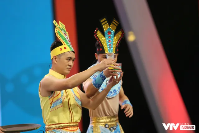 Chủ đề Môi trường và biển đảo làm nóng sân khấu SV 2020 - Ảnh 9. Chủ đề Môi trường và biển đảo làm nóng sân khấu SV 2020 - Ảnh 9.