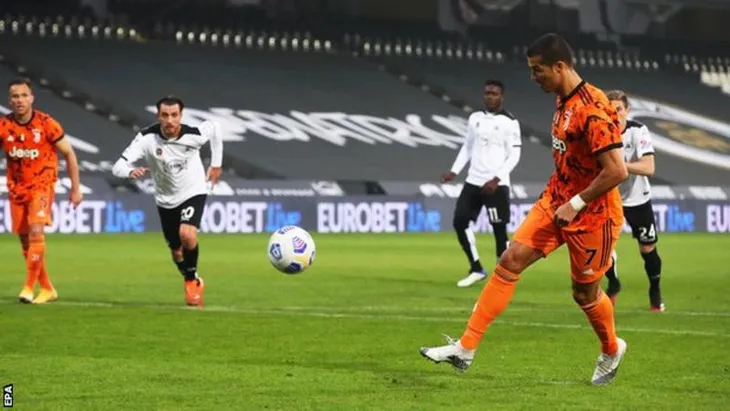 Spezia 1-4 Juventus: Ronaldo lập cú đúp trong ngày trở lại - Ảnh 5. Spezia 1-4 Juventus: Ronaldo lập cú đúp trong ngày trở lại - Ảnh 5.