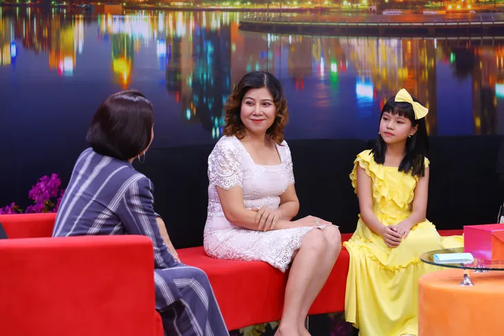 Điều con muốn nói: Nghẹn ngào trước tâm sự của cô bé 13 tuổi phải sống xa mẹ - Ảnh 1. Điều con muốn nói: Nghẹn ngào trước tâm sự của cô bé 13 tuổi phải sống xa mẹ - Ảnh 1.