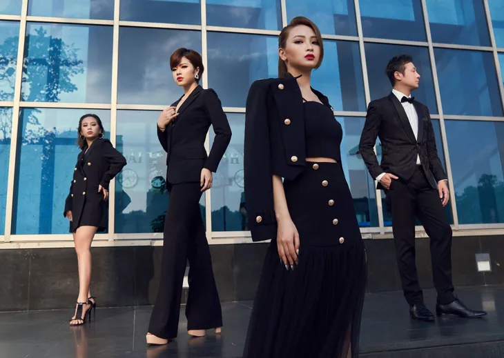 Trước giờ G, Top 3 Đường tới Cầu vồng đọ dáng bên dàn BTV nổi tiếng - Ảnh 1. Trước giờ G, Top 3 Đường tới Cầu vồng đọ dáng bên dàn BTV nổi tiếng - Ảnh 1.