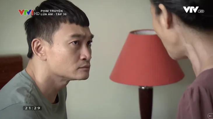 Lửa ấm - Tập 38: Thủy đau đớn khi Minh giấu chuyện có thể sang Pháp với Ngọc - Ảnh 10. Lửa ấm - Tập 38: Thủy đau đớn khi Minh giấu chuyện có thể sang Pháp với Ngọc - Ảnh 10.