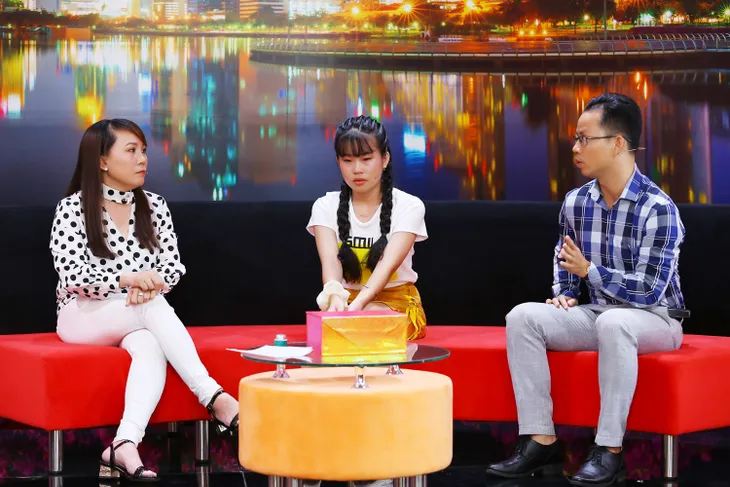 Cô bé 14 tuổi khóc nức nở khi bị mẹ so sánh với “con nhà người ta” - Ảnh 1. Cô bé 14 tuổi khóc nức nở khi bị mẹ so sánh với “con nhà người ta” - Ảnh 1.