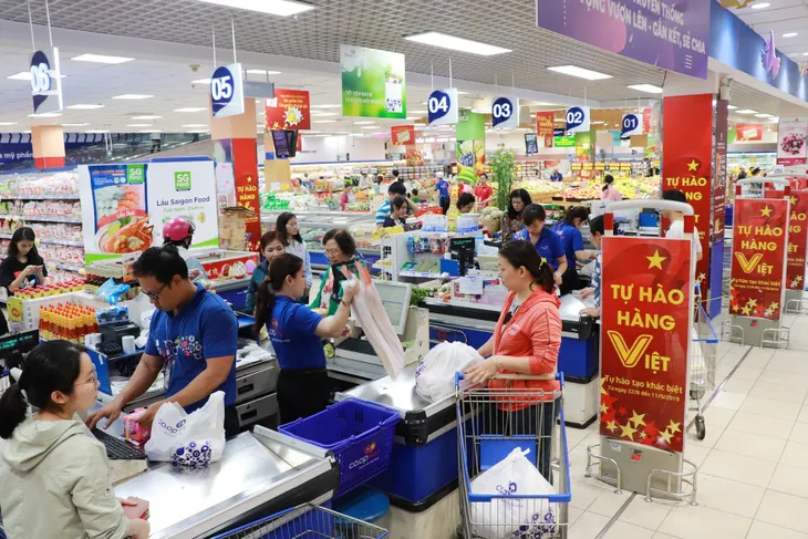 Đẩy mạnh bán hàng Tết trên chợ mạng - Ảnh 1. Đẩy mạnh bán hàng Tết trên chợ mạng - Ảnh 1.