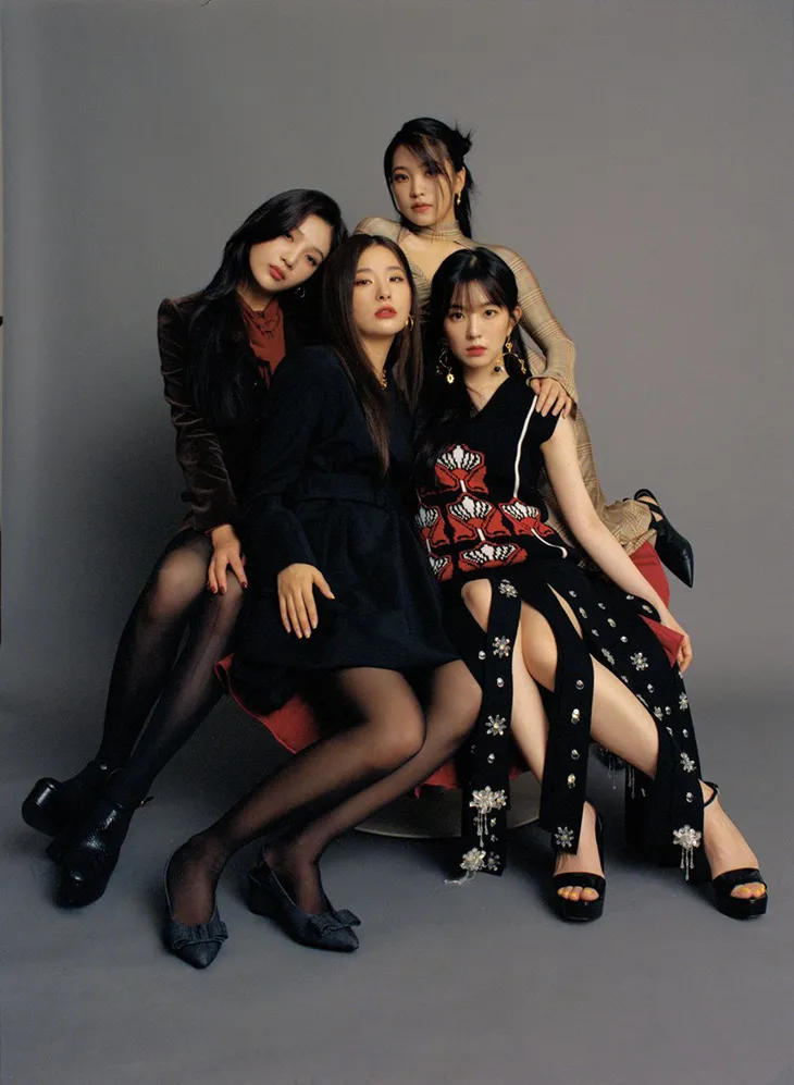 Red Velvet tái xuất, vẫn ngẩng cao đầu hậu scandal - Ảnh 3. Red Velvet tái xuất, vẫn ngẩng cao đầu hậu scandal - Ảnh 3.