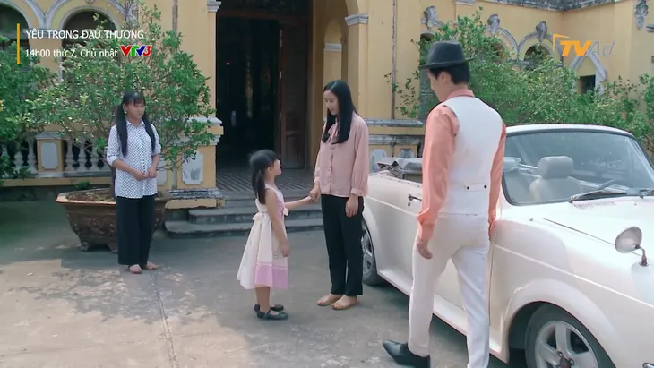 Yêu trong đau thương - Tập 35: Hương Thảo lột xác sau sinh con, Chí Kiên nghiện ngập - Ảnh 2. Yêu trong đau thương - Tập 35: Hương Thảo lột xác sau sinh con, Chí Kiên nghiện ngập - Ảnh 2.