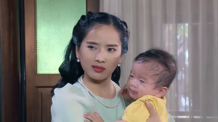 Yêu trong đau thương - Tập 36: Rợn người nhìn Hương Thảo ra tay tàn nhẫn với Lan Chi - Ảnh 1. Yêu trong đau thương - Tập 36: Rợn người nhìn Hương Thảo ra tay tàn nhẫn với Lan Chi - Ảnh 1.