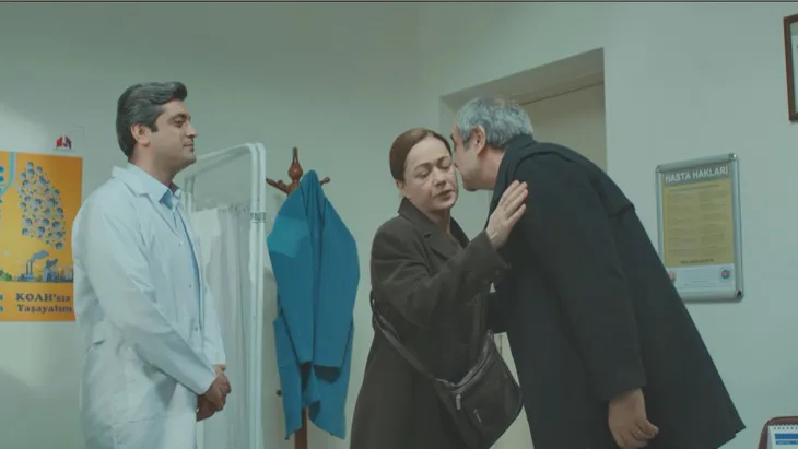 Trái tim phụ nữ: Sau Yeliz, vợ chồng ông Enver và bà Hatice cũng tan vỡ? - Ảnh 10. Trái tim phụ nữ: Sau Yeliz, vợ chồng ông Enver và bà Hatice cũng tan vỡ? - Ảnh 10.