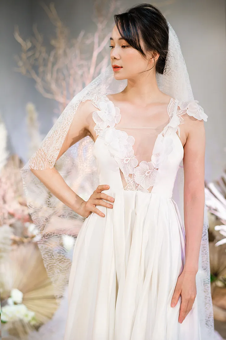 Đoàn Văn Hậu cổ vũ Doãn Hải My diễn thời trang - Ảnh 13. Đoàn Văn Hậu cổ vũ Doãn Hải My diễn thời trang - Ảnh 13.
