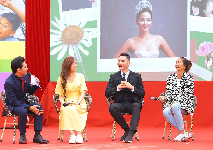 H’Hen Niê - Đại sứ phòng chống tảo hôn: Tôi có thể lấy chồng khi 14, 15 tuổi nhưng không... - Ảnh 2. H’Hen Niê - Đại sứ phòng chống tảo hôn: Tôi có thể lấy chồng khi 14, 15 tuổi nhưng không... - Ảnh 2.