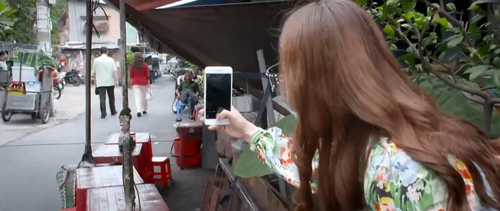 Trói buộc yêu thương - Tập 21: Tiến tiết lộ lý do để vợ đi biển với người yêu cũ - Ảnh 8. Trói buộc yêu thương - Tập 21: Tiến tiết lộ lý do để vợ đi biển với người yêu cũ - Ảnh 8.