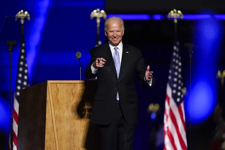 Ông Biden tuyên bố chiến thắng, kêu gọi đoàn kết và hàn gắn nước Mỹ - Ảnh 1. Ông Biden tuyên bố chiến thắng, kêu gọi đoàn kết và hàn gắn nước Mỹ - Ảnh 1.
