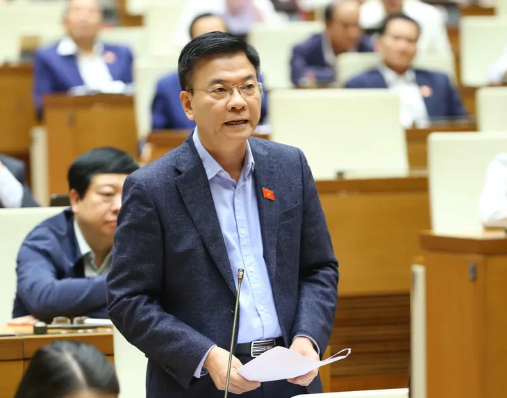 Có chuyện cắt điều kiện kinh doanh này, lại mọc ra thủ tục khác - Ảnh 1. Có chuyện cắt điều kiện kinh doanh này, lại mọc ra thủ tục khác - Ảnh 1.