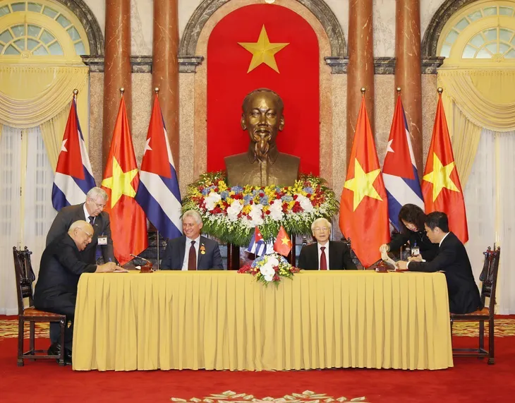Việt Nam - Cuba: Mối quan hệ rất hiếm có trong lịch sử quan hệ quốc tế - Ảnh 2. Việt Nam - Cuba: Mối quan hệ rất hiếm có trong lịch sử quan hệ quốc tế - Ảnh 2.