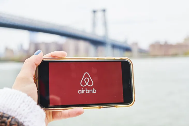Airbnb trở thành cổ phiếu du lịch vững chắc bất chấp COVID-19 - Ảnh 2. Airbnb trở thành cổ phiếu du lịch vững chắc bất chấp COVID-19 - Ảnh 2.