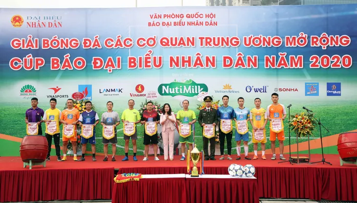 Khai mạc Giải bóng đá các cơ quan Trung ương mở rộng lần thứ 22 - Ảnh 2.