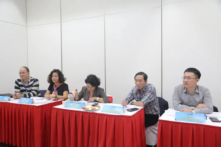 Nhà báo Thu Hà: 2020 là một năm rất đặc biệt đối với các nhà báo và Truyền hình - Ảnh 2. Nhà báo Thu Hà: 2020 là một năm rất đặc biệt đối với các nhà báo và Truyền hình - Ảnh 2.