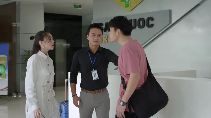 Hướng dương ngược nắng - Tập 2: Đến Cao Dược đòi nhận bố, Trí bị đuổi thẳng cổ - Ảnh 2. Hướng dương ngược nắng - Tập 2: Đến Cao Dược đòi nhận bố, Trí bị đuổi thẳng cổ - Ảnh 2.