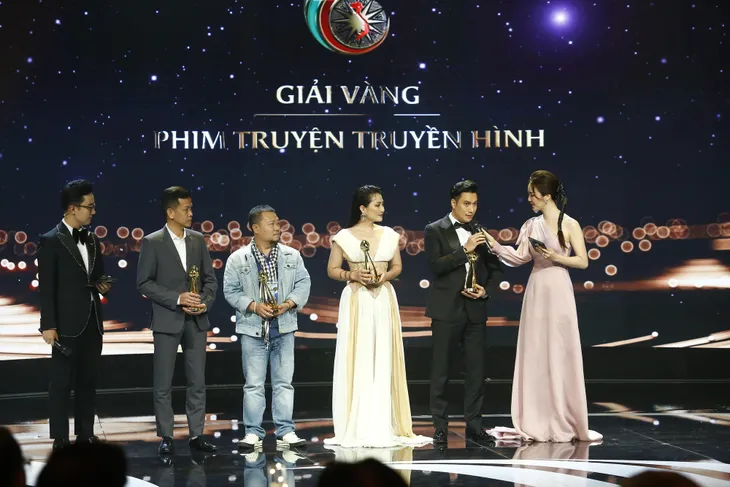 Diễn viên Việt Anh trả lời phỏng vấn