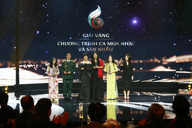 Giải Vàng chương trình Ca Múa Nhạc