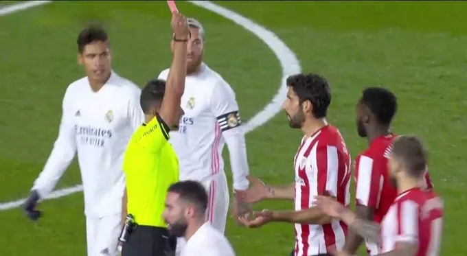 Real Madrid 3-1 Athletic Bilbao: Benzema lập cú đúp, Real giành 3 điểm trọn vẹn - Ảnh 1. Real Madrid 3-1 Athletic Bilbao: Benzema lập cú đúp, Real giành 3 điểm trọn vẹn - Ảnh 1.