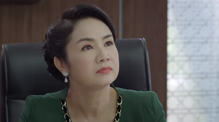 Hướng dương ngược nắng - Tập 3: Yêu Kiên (Hồng Đăng) là thế nhưng Châu (Hồng Diễm) lại không muốn kết hôn - Ảnh 2. Hướng dương ngược nắng - Tập 3: Yêu Kiên (Hồng Đăng) là thế nhưng Châu (Hồng Diễm) lại không muốn kết hôn - Ảnh 2.