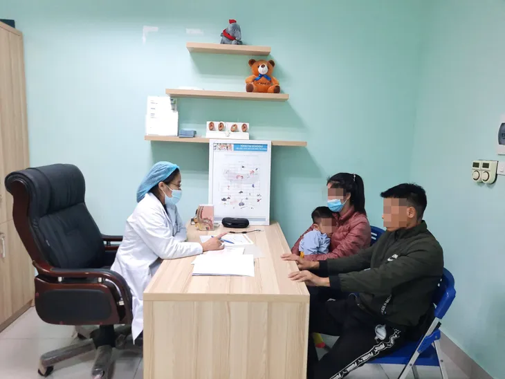 Nghe kém - thủ phạm khiến trẻ nói ngọng - Ảnh 1. Nghe kém - thủ phạm khiến trẻ nói ngọng - Ảnh 1.