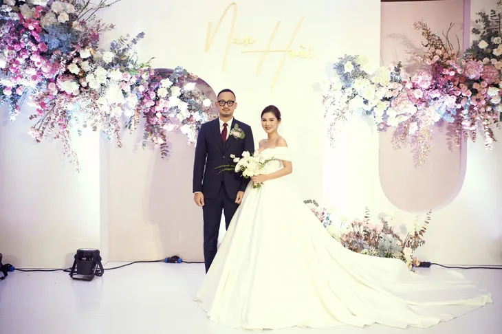 MC Thu Hoài khoe ảnh lễ cưới, khoảnh khắc cô dâu xinh đẹp tuyệt trần - Ảnh 3. MC Thu Hoài khoe ảnh lễ cưới, khoảnh khắc cô dâu xinh đẹp tuyệt trần - Ảnh 3.
