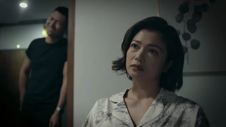 Ngắm vẻ điển trai của diễn viên Mạnh Trường trong phim Hồ sơ cá sấu - Ảnh 13. Ngắm vẻ điển trai của diễn viên Mạnh Trường trong phim Hồ sơ cá sấu - Ảnh 13.